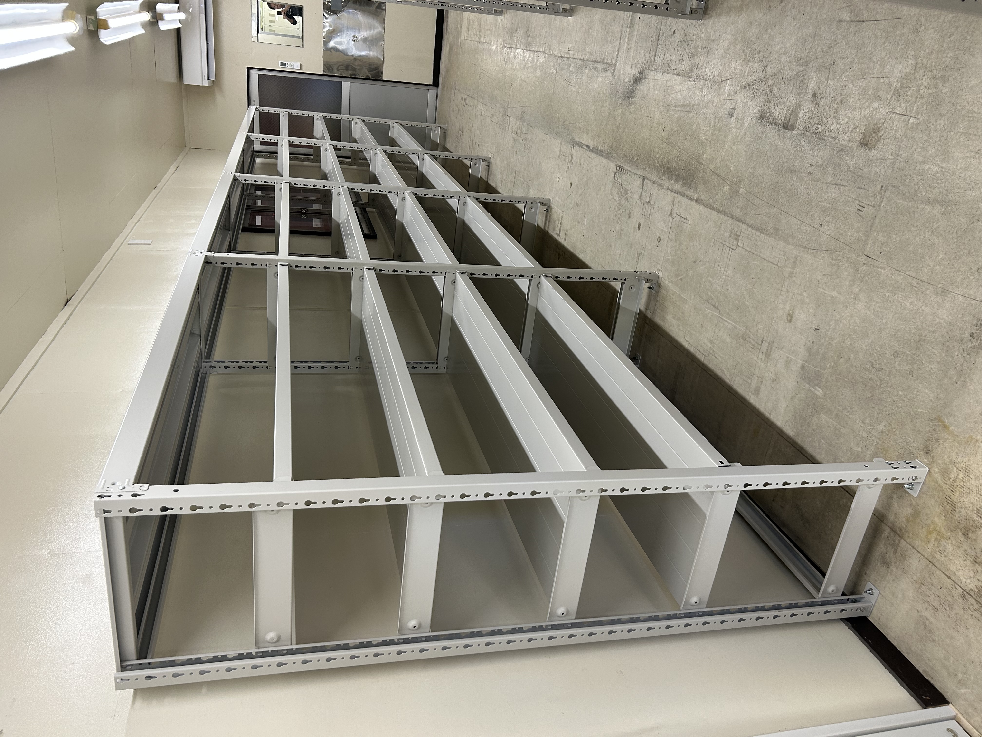 【設置事例】神奈川県でスチールラックを納品（2025年11月04日）