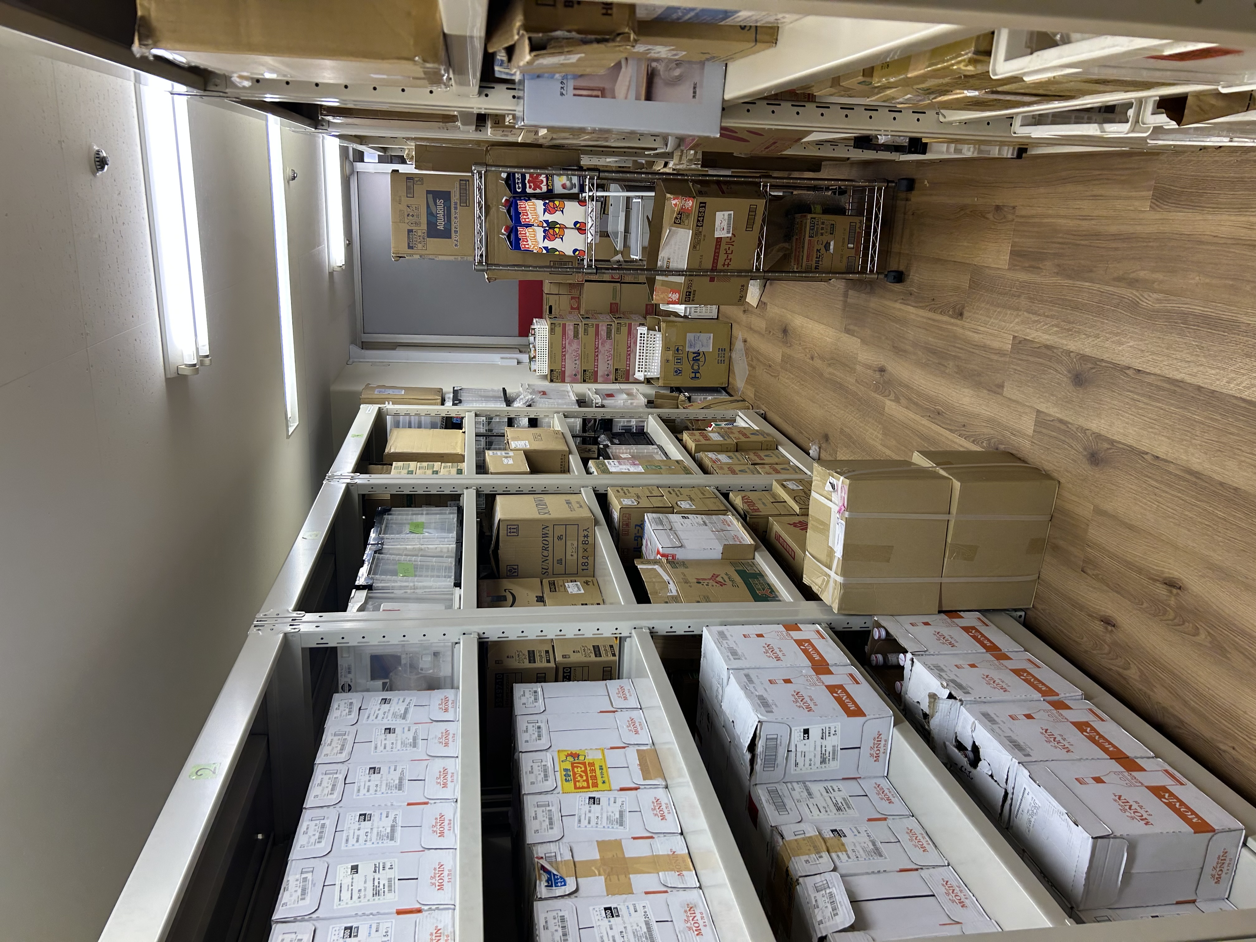 【設置事例】東京都でスチールラックを納品（2025年12月03日）