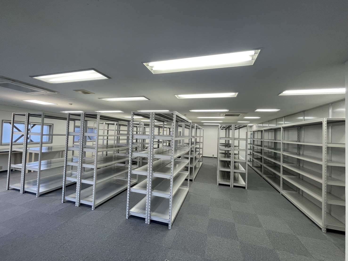 【設置事例】東京都でスチールラックを納品（2026年02月04日）