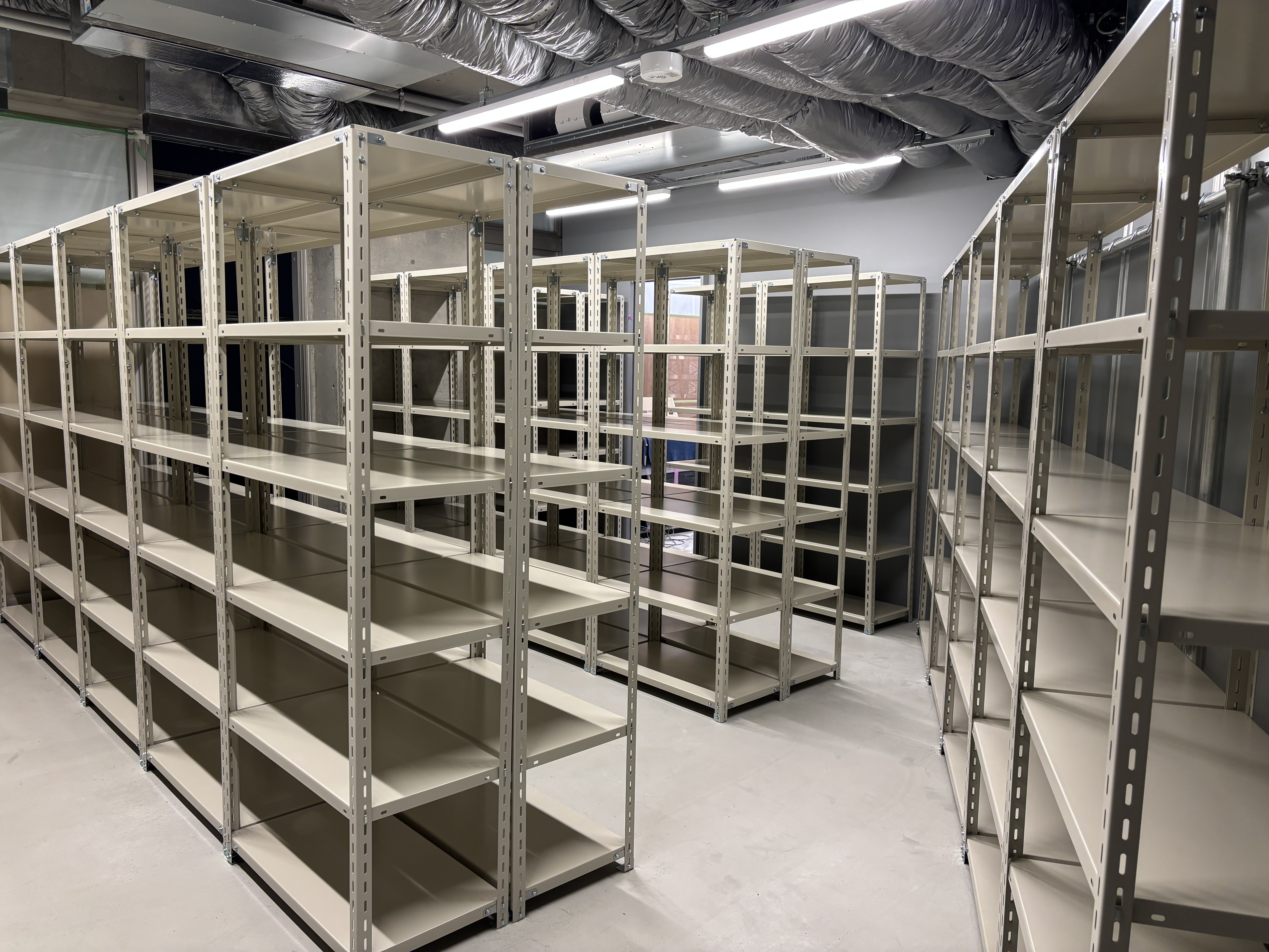 【設置事例】東京都でスチールラックを納品（2026年03月24日）