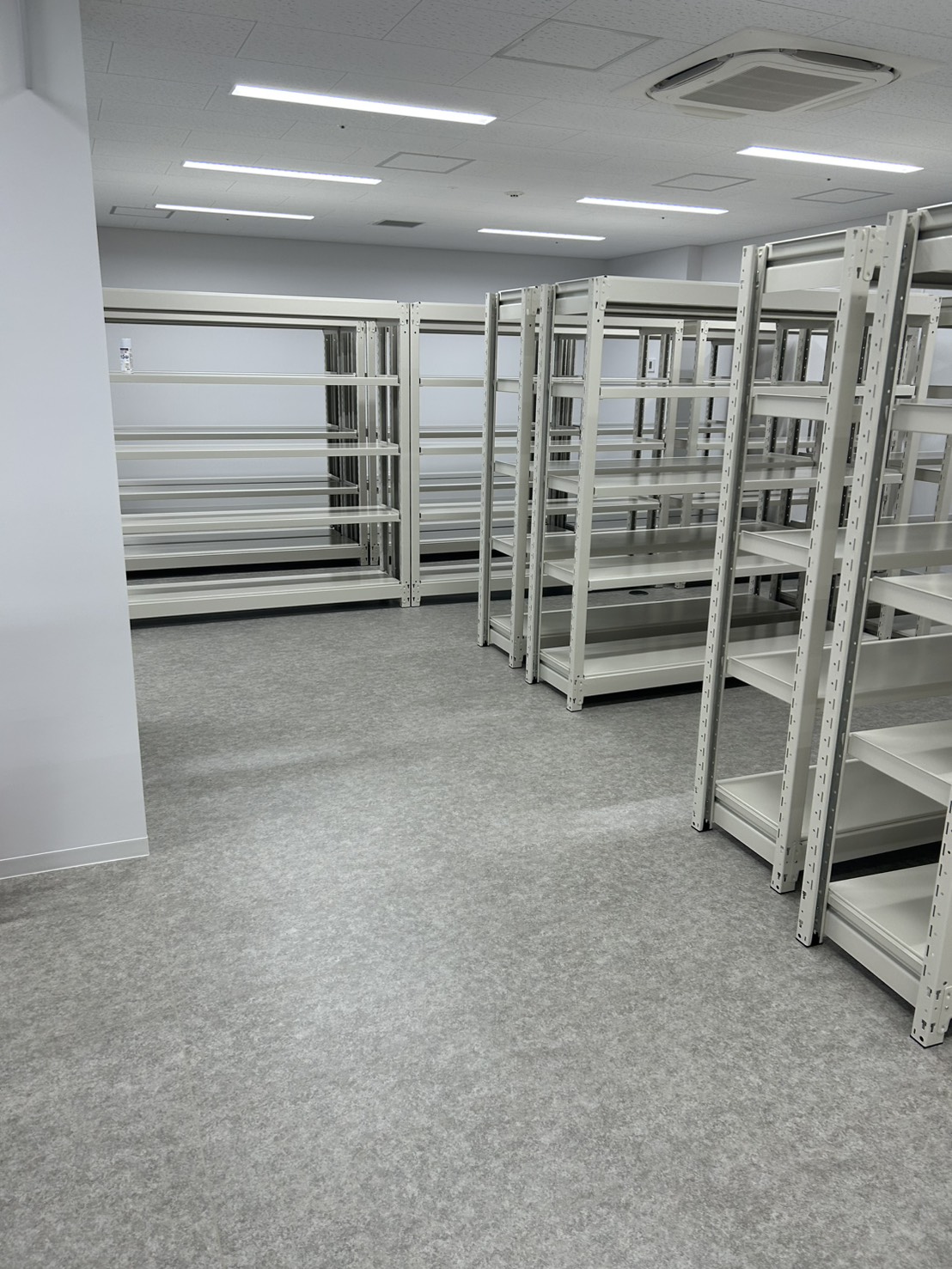 【設置事例】兵庫県でスチールラックを納品（2026年08月07日）